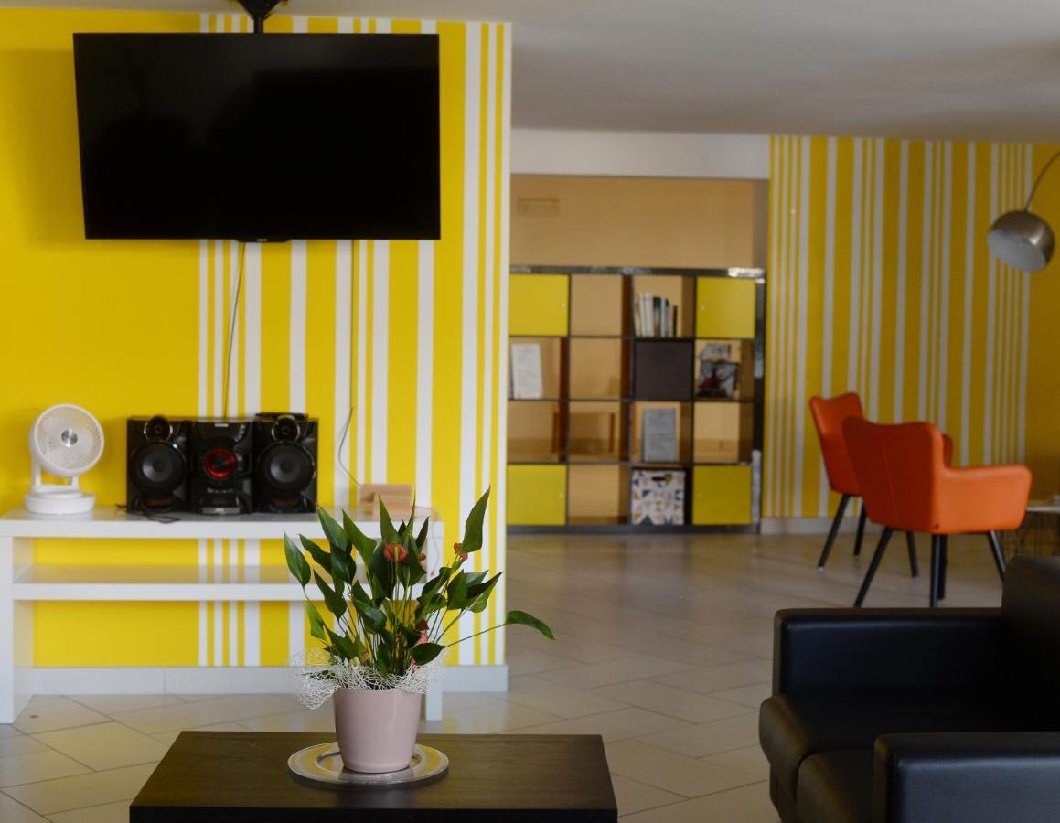 Tropicana Residence Llido Degli Estensi Exterior foto