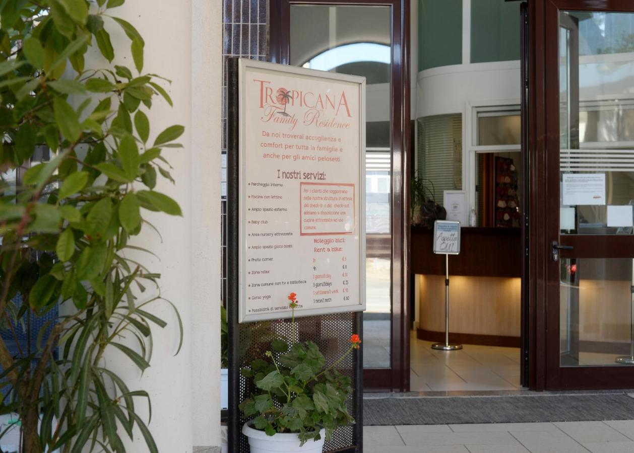 Tropicana Residence Llido Degli Estensi Exterior foto